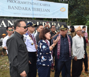 Proyek Padat Karya Bandara Tebelian Libatkan 141 Pekerja Lokal
