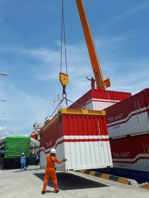 1000 Ton Stok Beras Cadangan Siap Diangkut ke Kawasan Terpencil