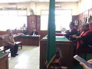 Sengketa  Lahan UTA'45, Kuasa Hukum Terdakwa Hadirkan Mantan Kepala UPPRD