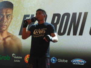 Eko Roni Saputra Jalani Debutnya di ONE Championship