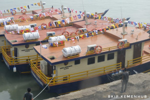 DItjen Hubla Hibahkan 32 Unit Kapal Pelra Kepada Pemda