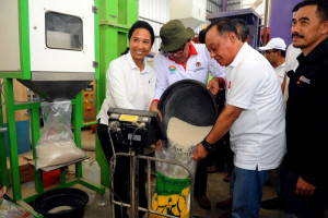 BTN Bangun Proyek Percontohan Penggilangan Padi di Purwakarta
