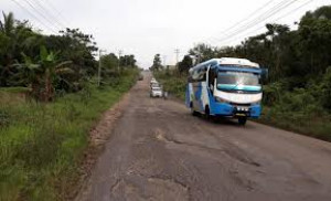 Perbaikan Jalan dan jembatan Lintas Sumatera  Dikebut