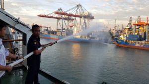 12 Kapal Penumpang di  Tanjung  Priok  Diperiksa Tim Uji Petik
