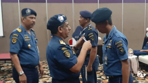 Demi Keselamatan Pelayaran  Personil KPLP Dilatih Mahir Menembak