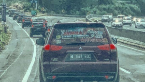 Beragam Varian Pajero Ikuti Jamnas dan Baksos di Solo