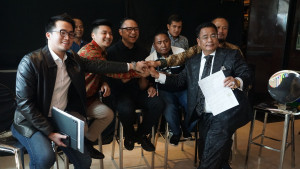 Kasus Rius Vernandes  Dan Sekarga Sepakat Diselesaikan Secara Kekeluargaan