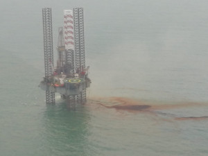 Anjungan Migas  Karawang  Bocor, KPLP Terjunkan Tim Pengendali