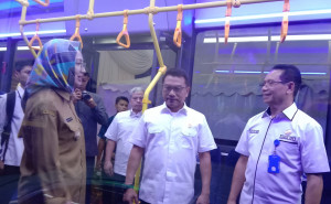 Adopsi Kemajuan Iptek, Perum PPD Bertahap Operasikan Bus Listrik di Jakarta