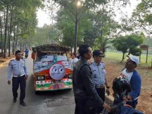 Dishub Jakarta Tertibkan Parkir Liar Sampai Odong-Odong 