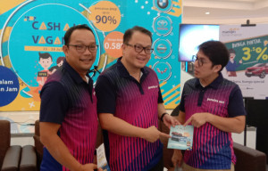 MTF Bidik 400 SPK di Event Cash Aja & Auto Loan Vaganza di AEON Mall