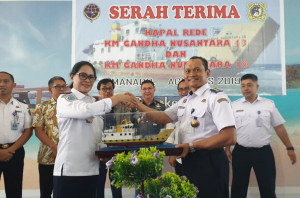 Kemenhub Serahkan Dua Kapal Rede Untuk Dioperasikan di Daeran Sulawesi Utara