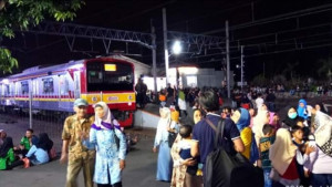 Rugikan Konsumen, PLN dan KCI Akan Digugat ke Pengadilan