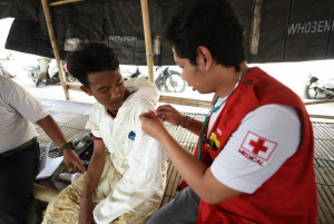 Tim Medis Pertamina Jemput Bola Bantu Korban Terdampak Tumpahan Minyak di Karawang