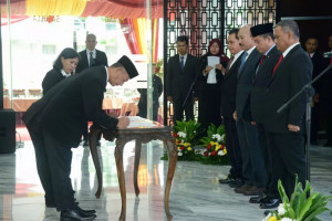 Menteri Jonan Lantik Fatar Yani Sebagai Waka SKK Migas 