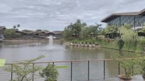 Berkunjung ke Pusat Gaya Hidup BSD City