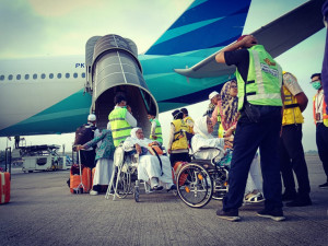 Kloter Pertama  Embarkasi Padang Bengkulu Tiba di Tanah Air