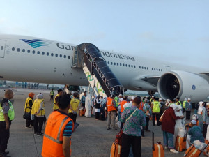 Kloter Pertama  Embarkasi Padang Bengkulu Tiba di Tanah Air