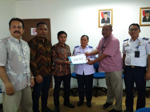 Dengan Fasilitasi Ditjen Hubla,  Keluarga Alm Saldi Terima Santunan Rp200 Juta