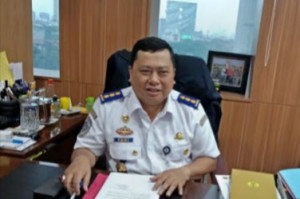 Kertas Hologram Pemantul Cahaya  Pada Kendaraan Mahal ?