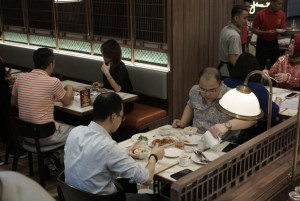 Wee Nam Kee Kini  Hadir di Mall Pacific Place dan Lotte Shopping Avenue