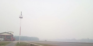 Kabut Asap Lumpuhkan Bandara di  Ibu Kota Baru Kutai 