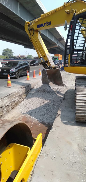 Awas Macet, Rekonstruksi Jalan Tol Jakarta-Cikampek Kembali Dilakukan Besok