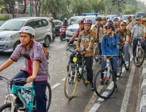 Tekan Polusi Dan Biasakan Bersepeda di Jakarta, Dibangun Jalur  Khusus Sepanjang 63 Km 