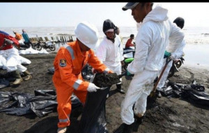 Ini Minyak Mentah Yang Berhasil Dikumpulkan Dari YYA-1 Serta Tindaklanjutnya Oleh Pertamina
