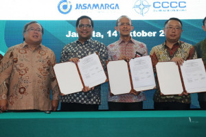 Biayai Pembangunan Tol Probowangi Senilai Rp23 T, Jasa Marga Teken HoA dengan CCCI 