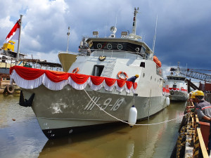 Peluncuran Kapal Patroli TNI AL 