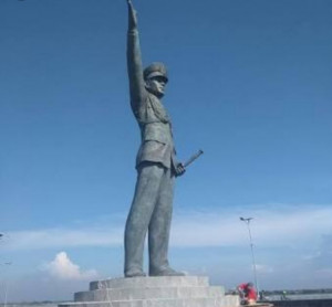 Gedung dan Patung di Bandara Jenderal Ahmad Yani Diresmikan