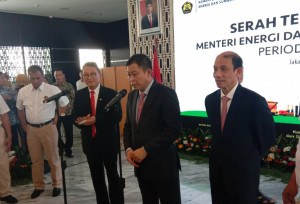 Arifin Tasyrif Siap Belajar Cepat Dan PR Pak Jonan  Untuk Menteri ESDM Yang Baru