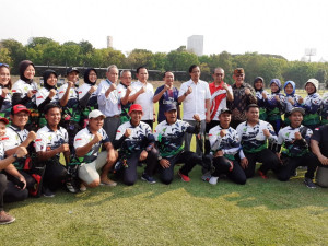 Menpora TinjauPelatnas Atlet Panahan