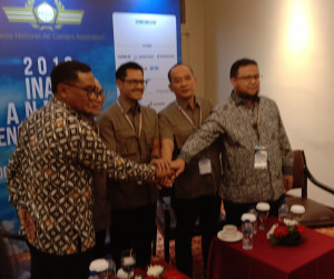 BUMN Penerbangan Harus Bermitra Dengan Maskapai Swasta Nasional