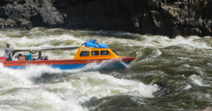 Infrastruktur Transportasi Dan Harapan Warga di Daerah Perbatasan Kalimantan