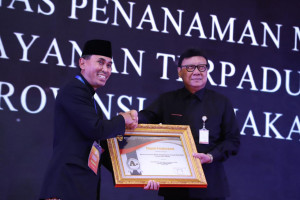 Berikan Pelayanan Nyata, DPMPTSP DKI Jakarta Raih Penghargaan Bergengsi