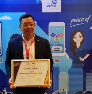 Asuransi Astra Raih Penghargaan The Best Industry Marketing Champion 2019