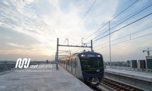 KAI dan MRT Jakarta Teken Keaepakatan Integrasi Layanan di Jabodetabek