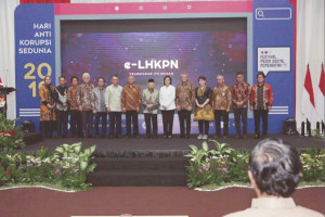 DAMRI Raih Penghargaan Laporan Harta Kekayaan Penyelenggara Negara Terbaik 2019