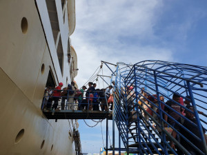 Hindari Calo, PT Pelni Ingatkan Penumpang Membeli di Loket Resmi