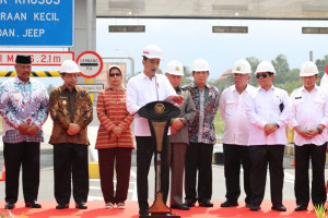 Tol Pertama di Kalimantan Diresmikan Presiden Jokowi, Balikpapan-Samarinda Kini 1 Jam