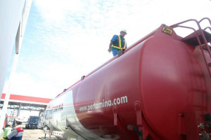 Kilang Pertamina Plaju  Luncurkan Bahan Bakar Kapal Sulfur Rendah