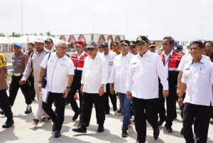 Tinjau Pelabuhan Merak, Menhub Budi  Minta  Optimalisasi Sistem Tiketing 