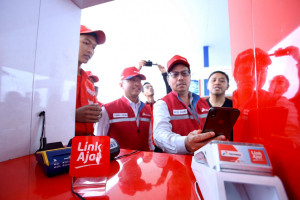 Pertamina Melayani, Berbagi, Mengedukasi di SPBU Jalan Tol Ngawi Jawa Timur