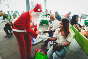 Layani 1,5 Juta Orang, Begini Kemeriahan Perayaan Natal di Bandara AP I