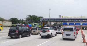 H+2 Natal 2019, 85 Ribu Kendaraan Memasuki Jakarta Melalui GT Cikatama