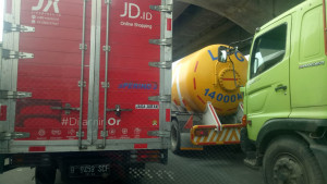 Tol Japek Padat, Pengguna Jalan Usulkan Ada Contraflow Lagi