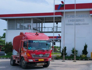 Integrated Terminal Balongan Kirim Perdana 8 KL BioSolar  Ke SPBU di Cirebon