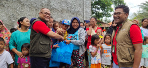 Pertamina Foundation  Bantu Anak-Anak Sekolah, Ibu Hamil dan Balita Korban Banjir di Tangerang